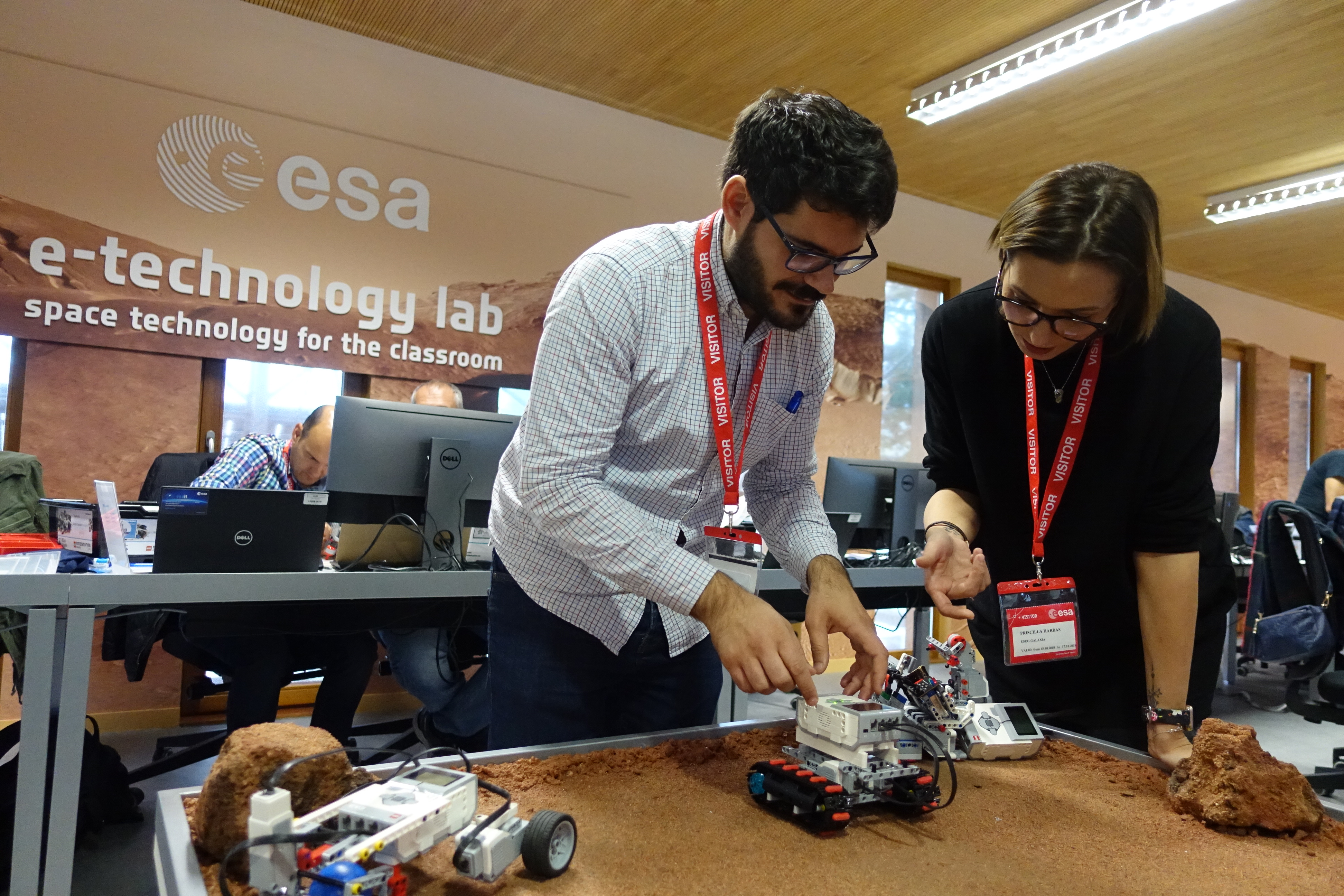 Weiterbildungen im e-Technologie Labor der ESA